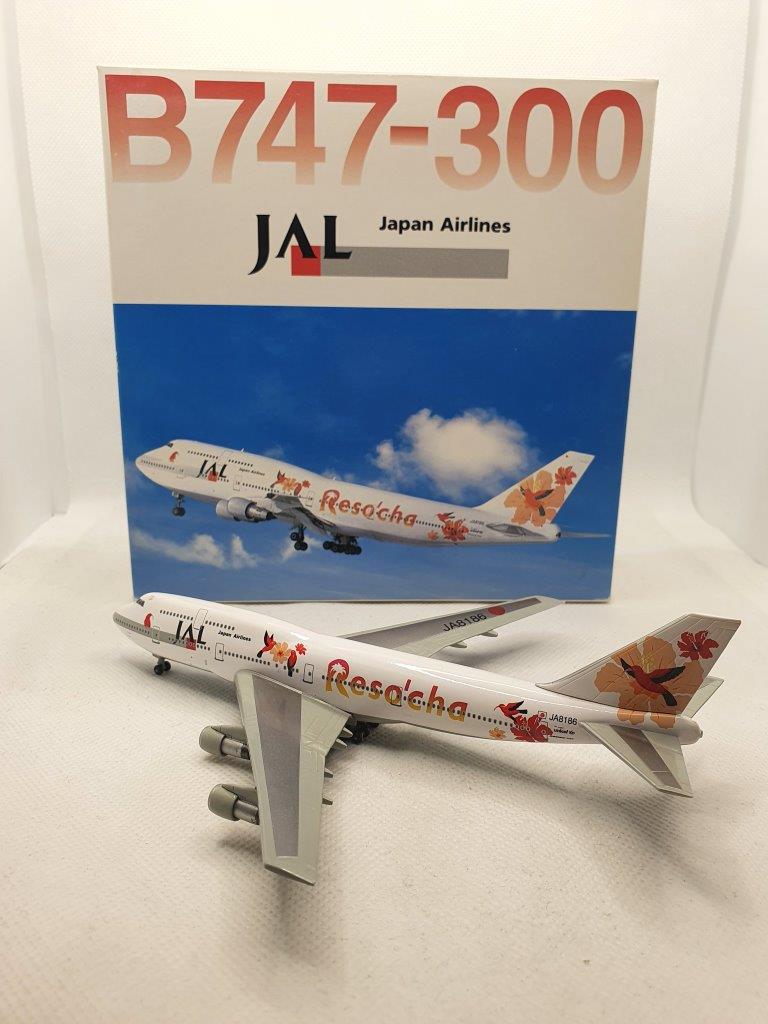 Dragon Wings 1:400 JAL Japan Airlines JA8186 Boeing 747-300 