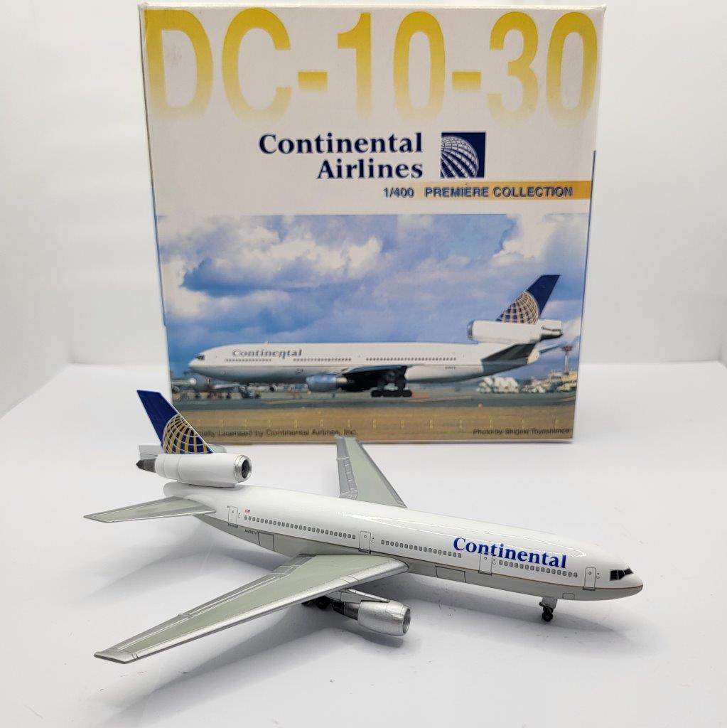 1/400 ドラゴン ユナイテッド航空 DC-10-30F - ミニカー