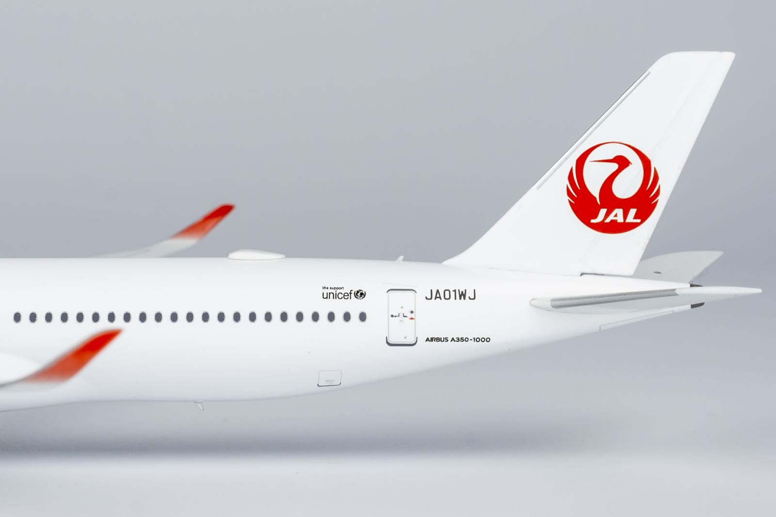 NG Models 1:400 JAL Japan Airlines JA01WJ Airbus A350-1000 